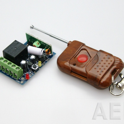 Telecomanda radio cu 1 canal